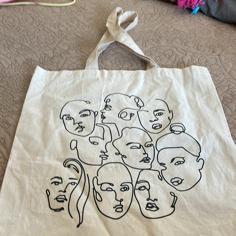 Unique light canvas bag - Picture 2 of 4